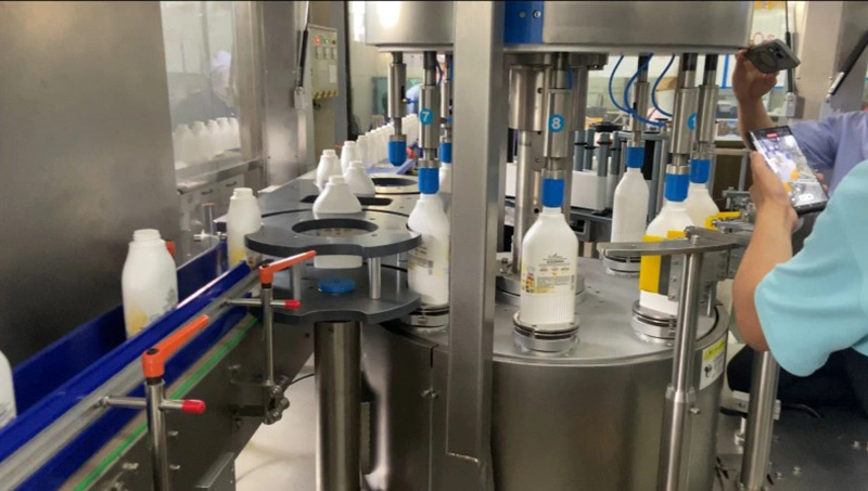 Rotary Self Adhesive Labeling Machine For Flat Bottles